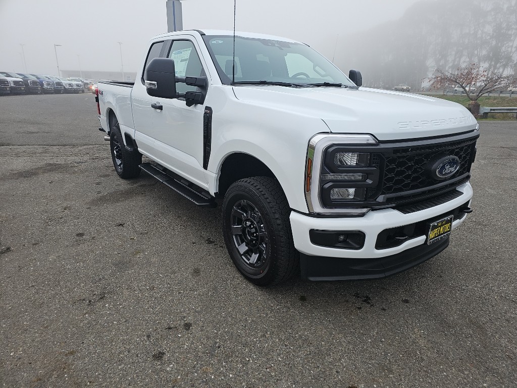 2026 Ford F-350 Super Duty XL - Photo 9