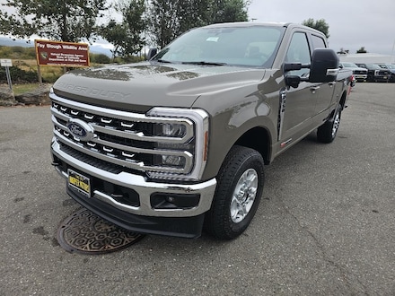 2026 Ford Super Duty F-350&reg; XLT TRUCK