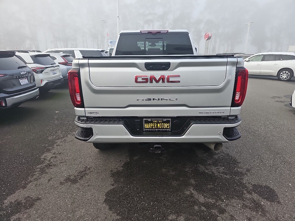 Used 2022 GMC Sierra Denali Truck Crew Cab