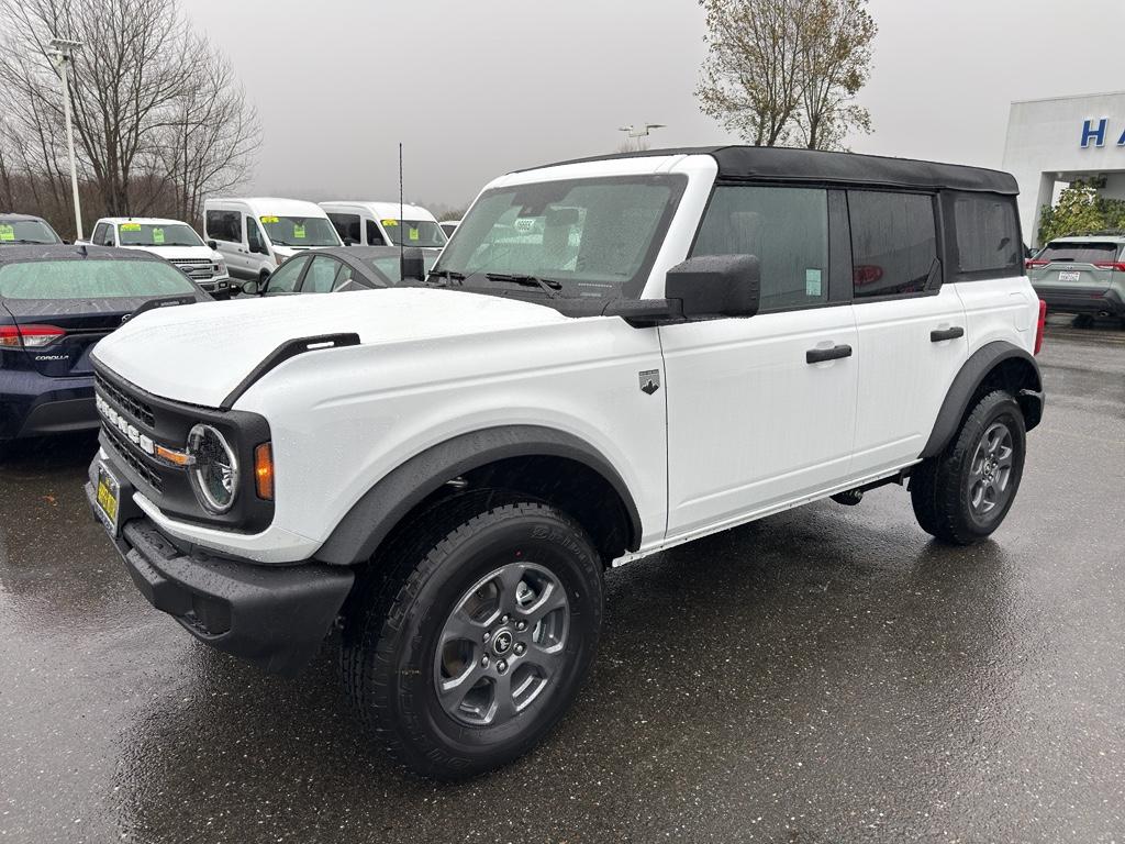 2025 Ford Bronco 4-Door Big Bend's photo
