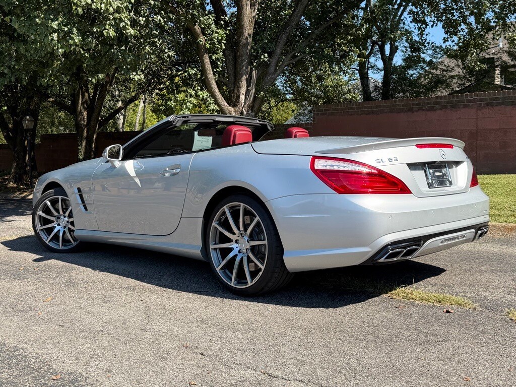 2013 Mercedes Benz SL 63 AMG photo 3