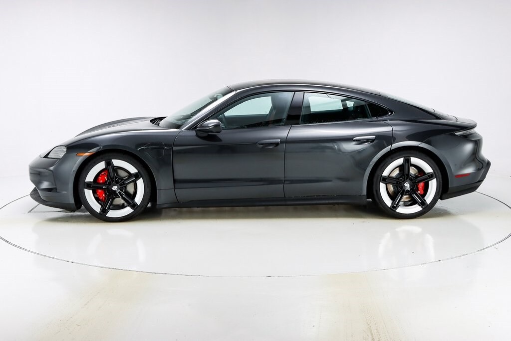 2025 Porsche Taycan 4S photo 2