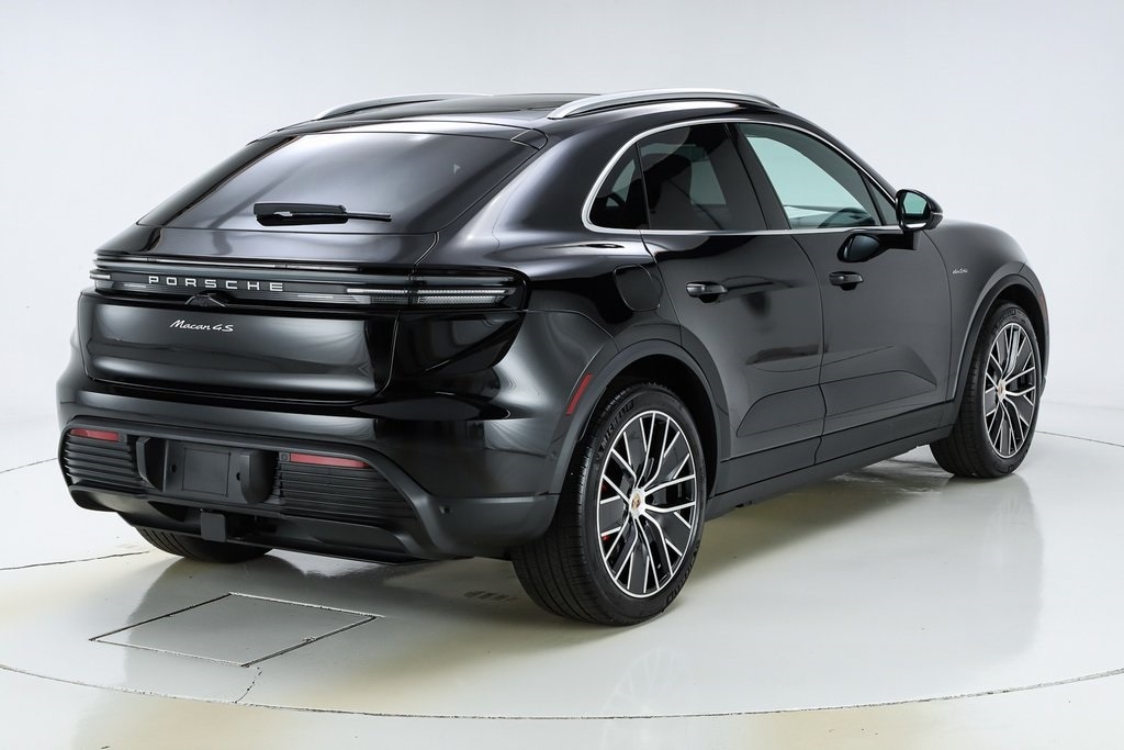 2025 Porsche Macan S - Photo 18