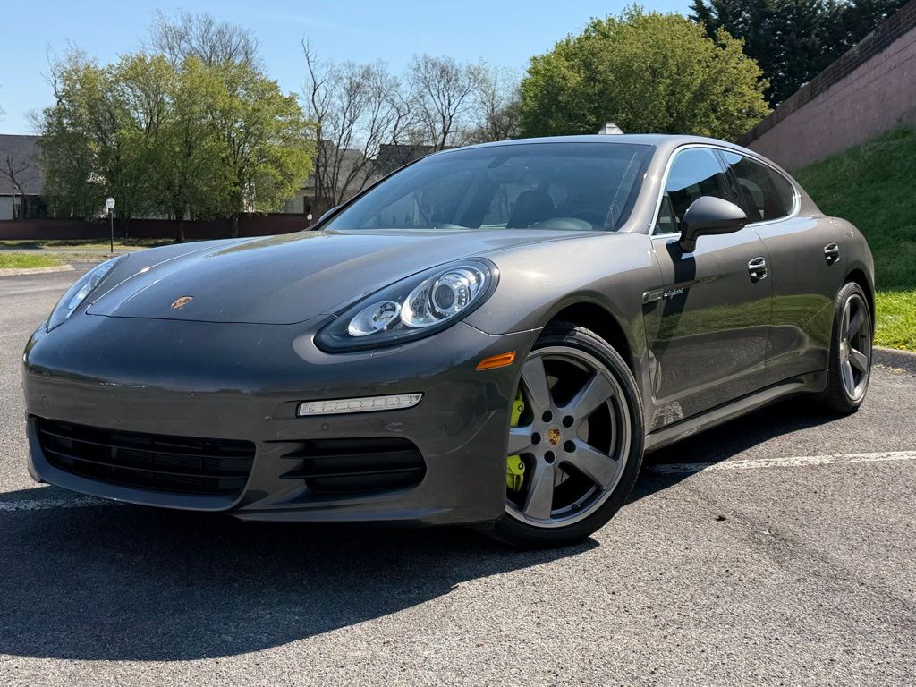 2016 Porsche Panamera E-Hybrid Hatchback 