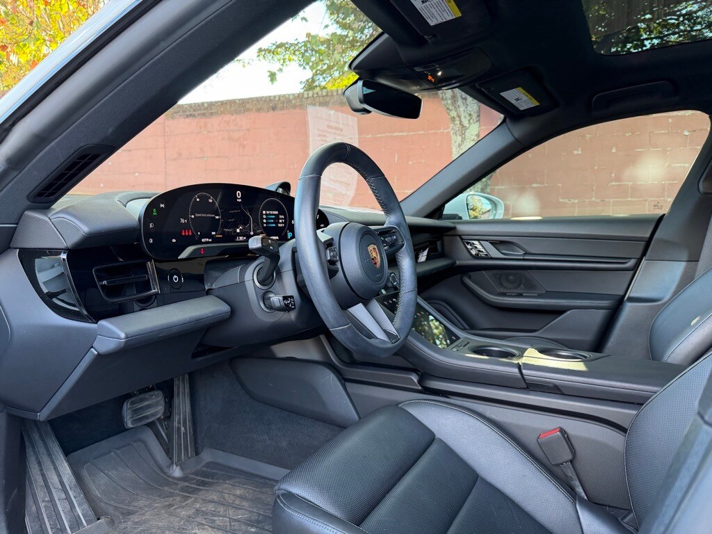 2020 Porsche Taycan 4S photo 4