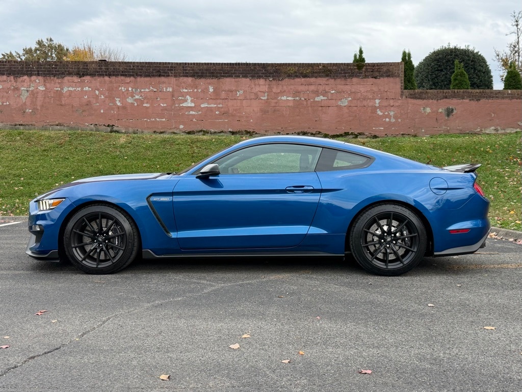 Used 2017 Ford Mustang Shelby GT350 Coupe
