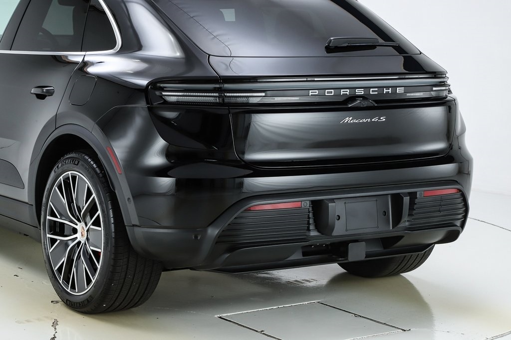 2025 Porsche Macan S - Photo 13