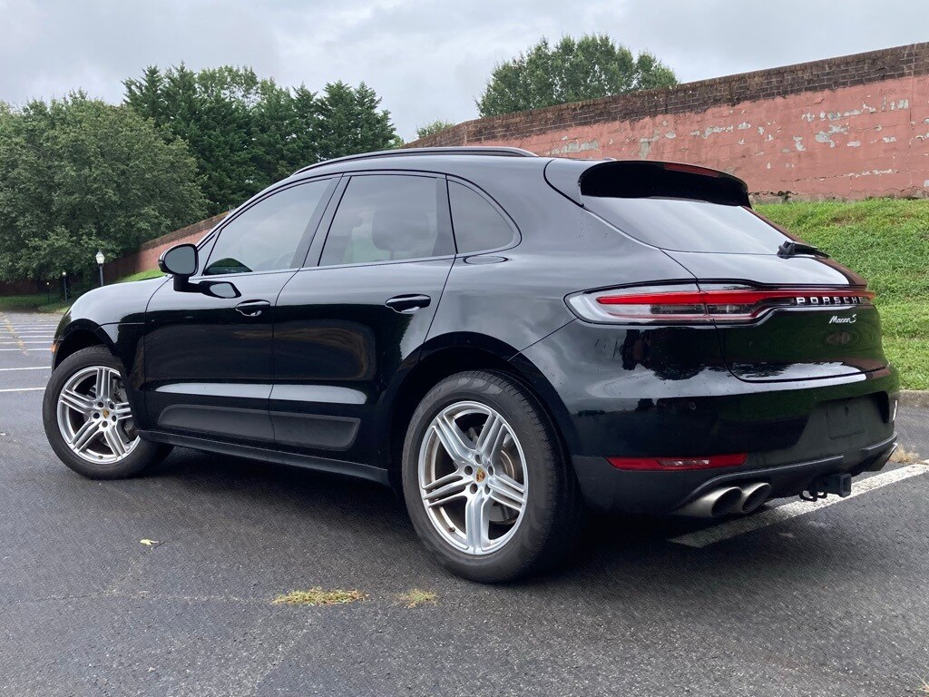 2021 Porsche Macan S photo 3