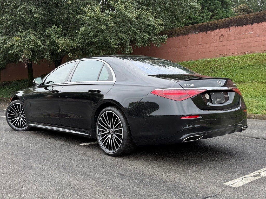 2022 Mercedes Benz S 580 4MATIC photo 3