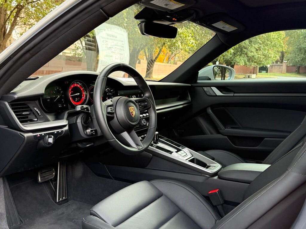 2024 Porsche 911 S photo 4