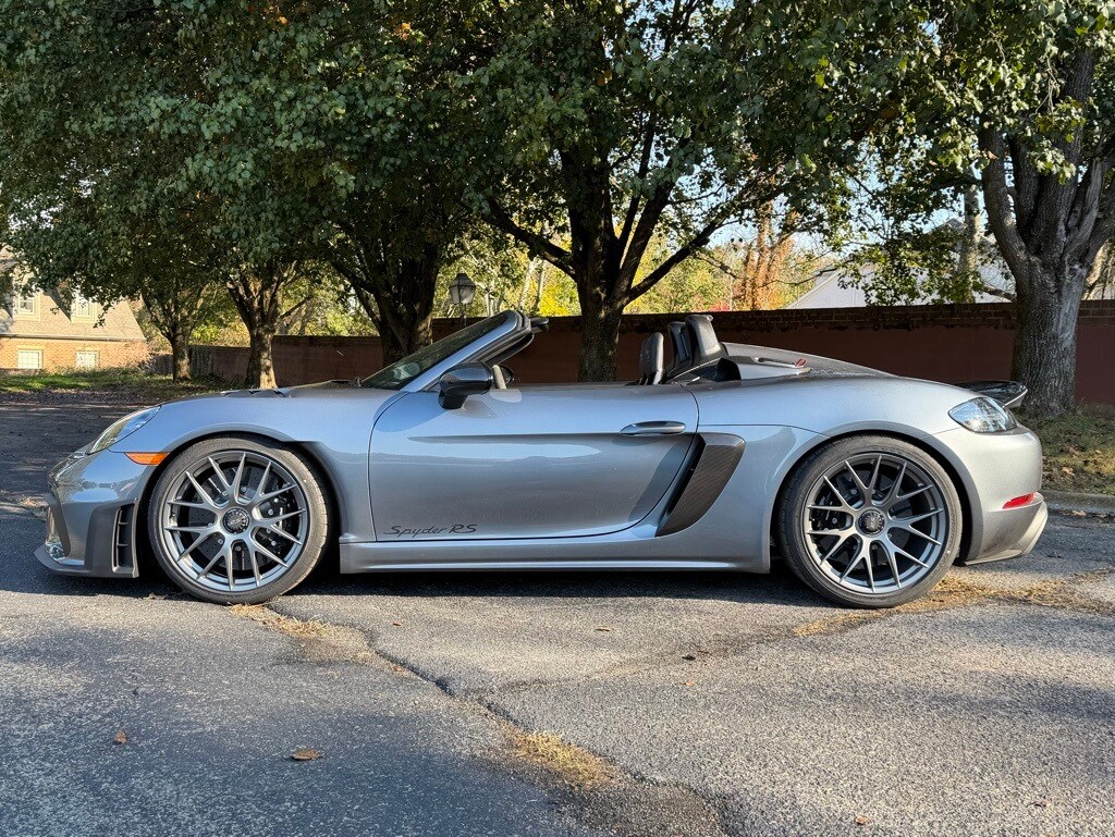 2025 Porsche Boxster Spyder photo 2