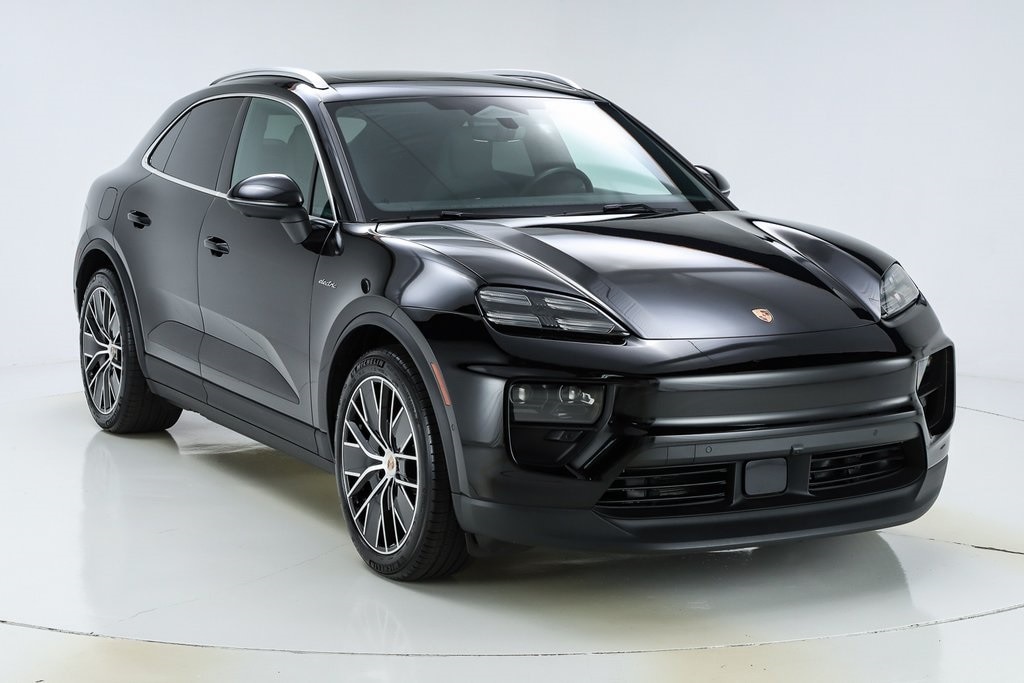 2025 Porsche Macan S - Photo 27