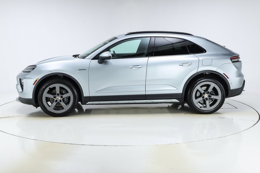 Certified 2024 Porsche Macan Base with VIN WP1AA2XA9RL002221 for sale in Knoxville, TN