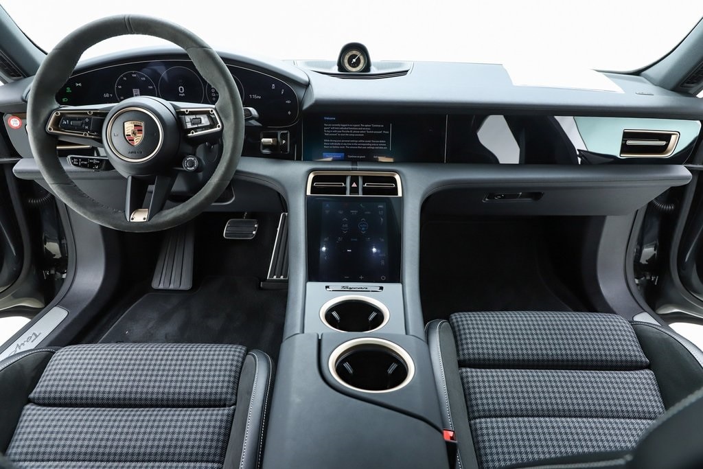 2025 Porsche Taycan S - Photo 47