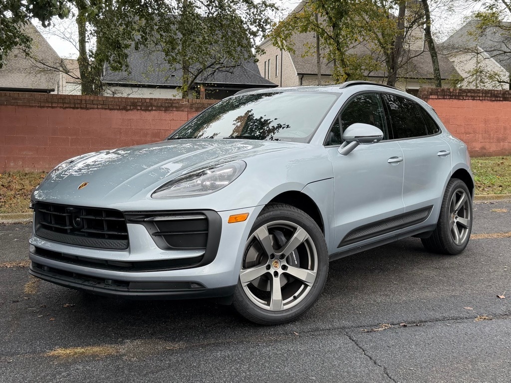 Certified 2025 Porsche Macan  SUV