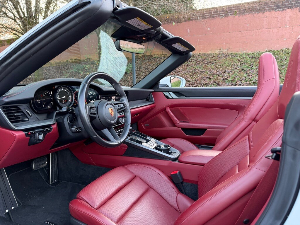 2020 Porsche 911 4S photo 4