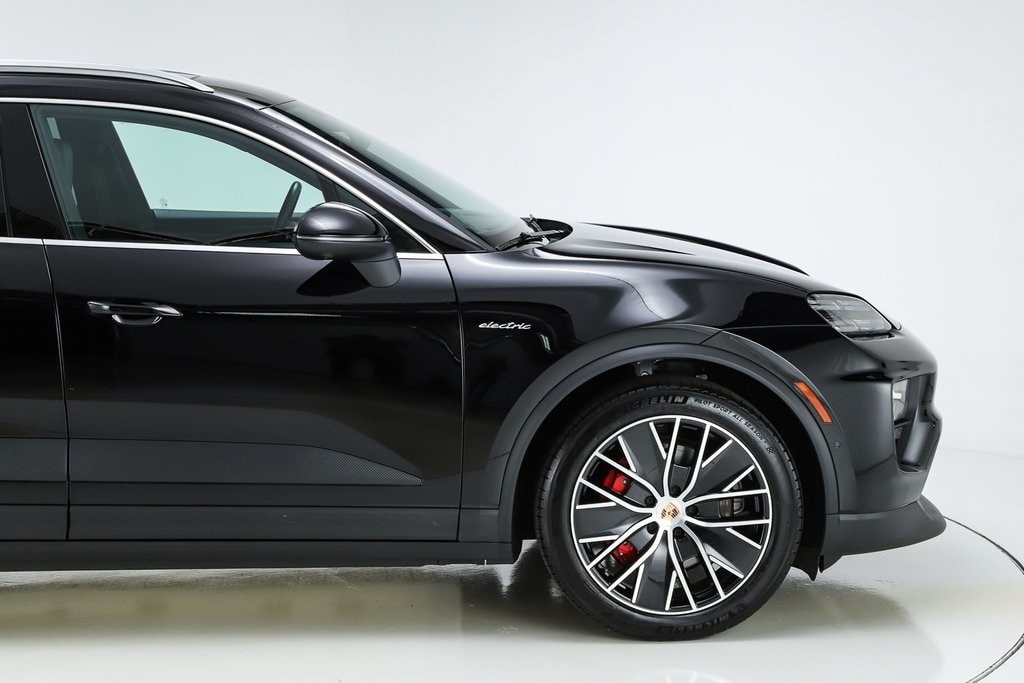 2025 Porsche Macan S - Photo 26