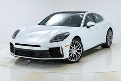 2026 Porsche Panamera 4 Hatchback