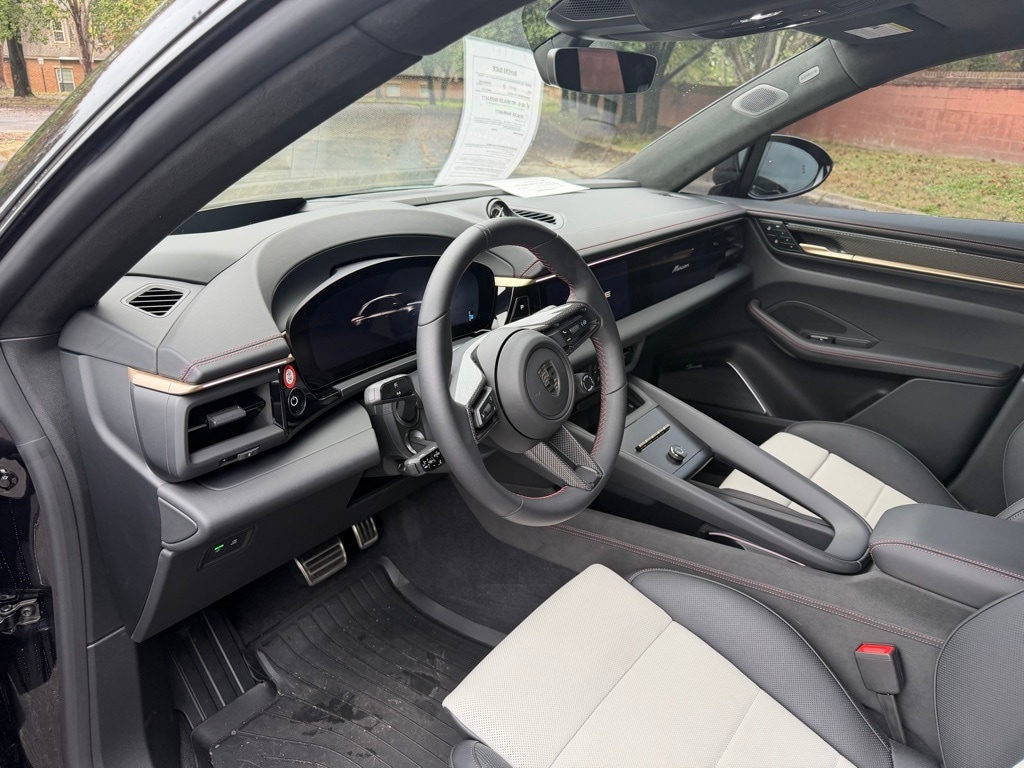 Certified 2025 Porsche Macan Electric Turbo SUV
