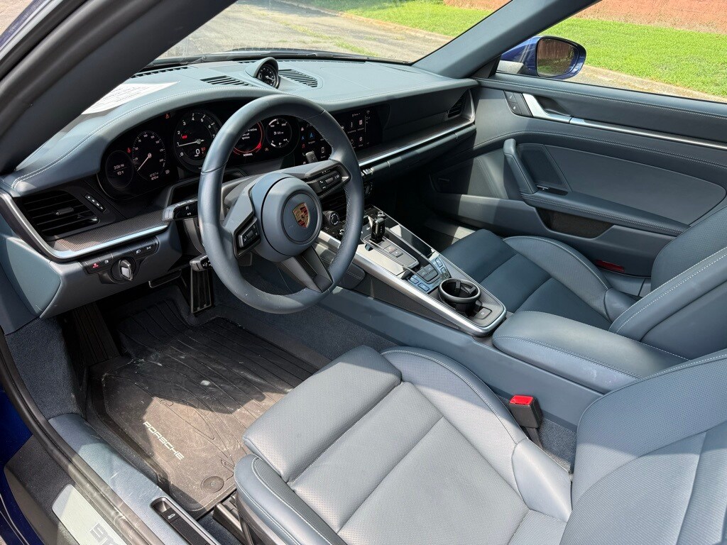 2024 Porsche 911 Targa 4S photo 4