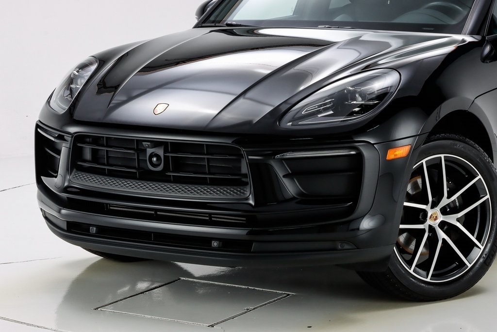 Certified 2024 Porsche Macan Base with VIN WP1AA2A52RLB01302 for sale in Knoxville, TN