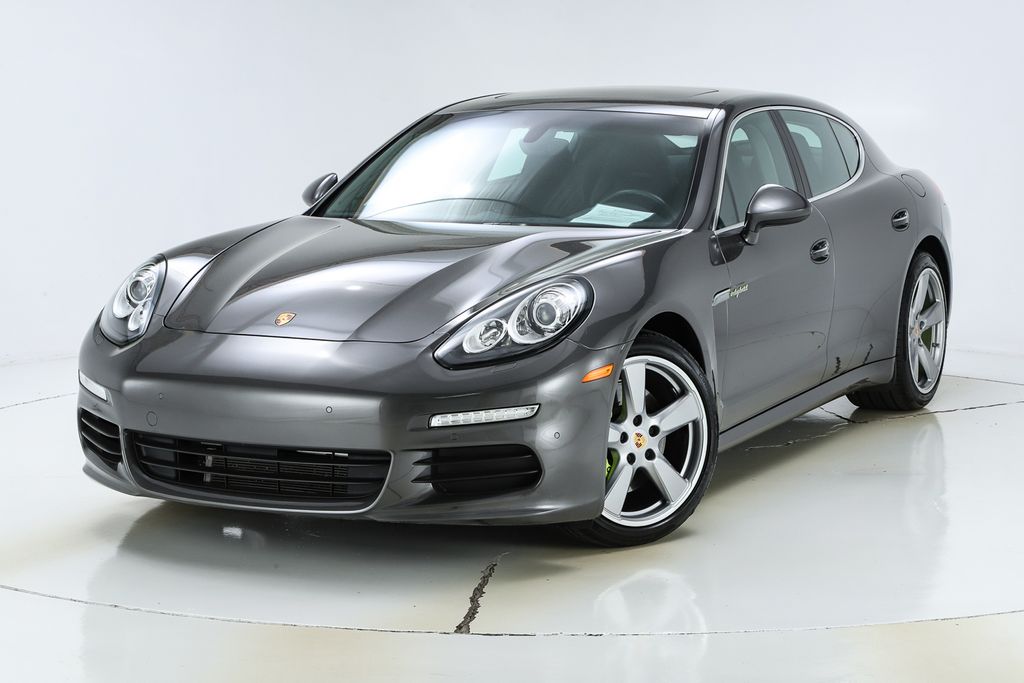 2016 Porsche Panamera S E-Hybrid's photo