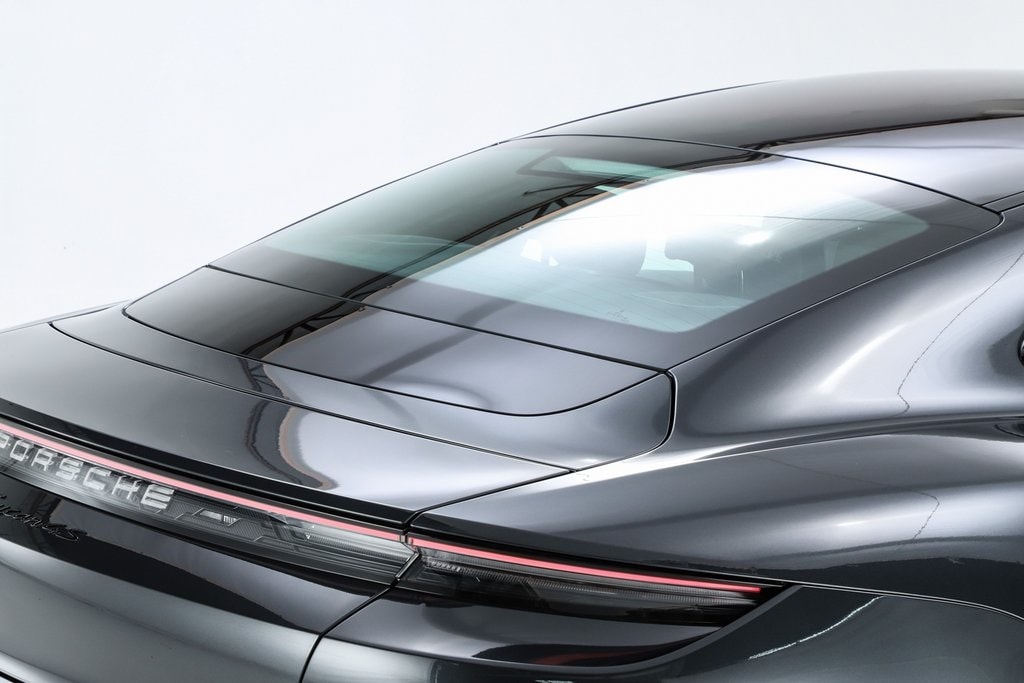 2025 Porsche Taycan S - Photo 23