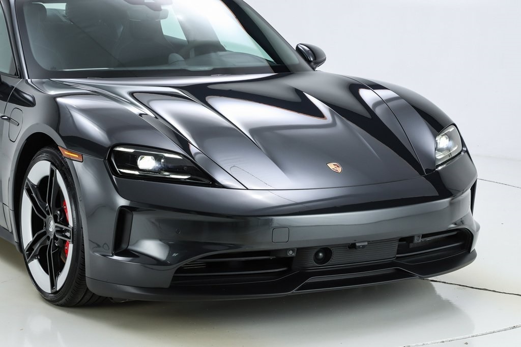 2025 Porsche Taycan S - Photo 29