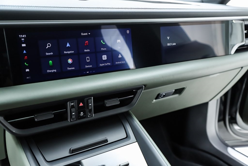 2025 Porsche Macan S - Photo 55
