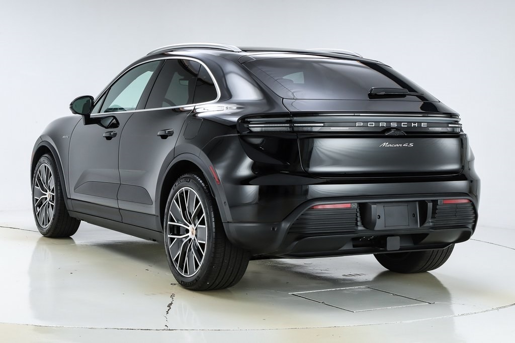 2025 Porsche Macan S - Photo 14
