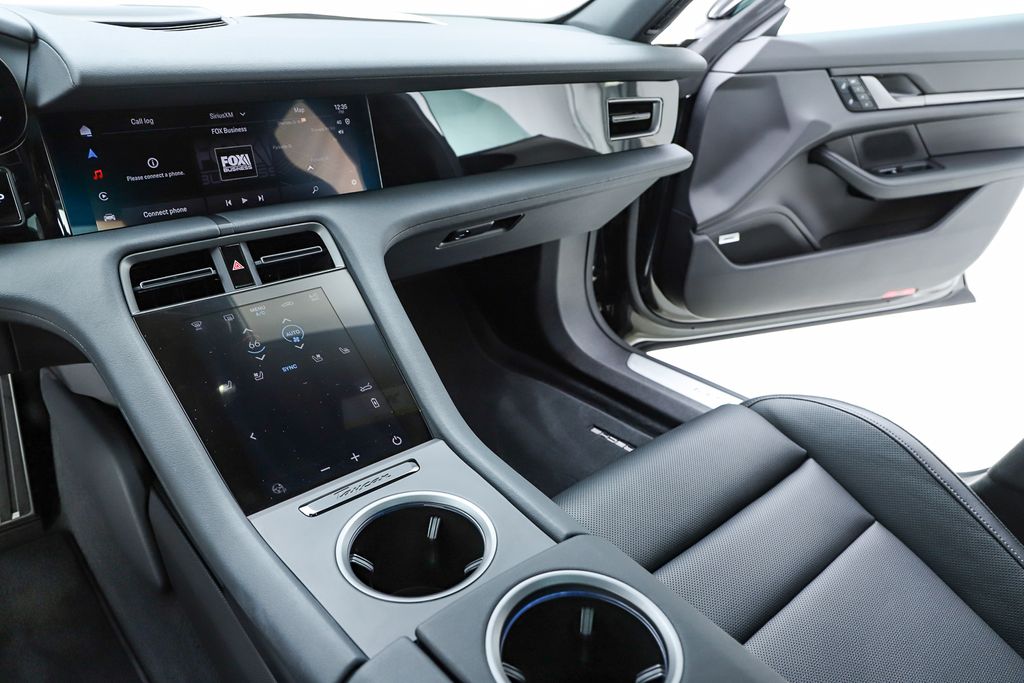 2025 Porsche Taycan Base - Photo 50