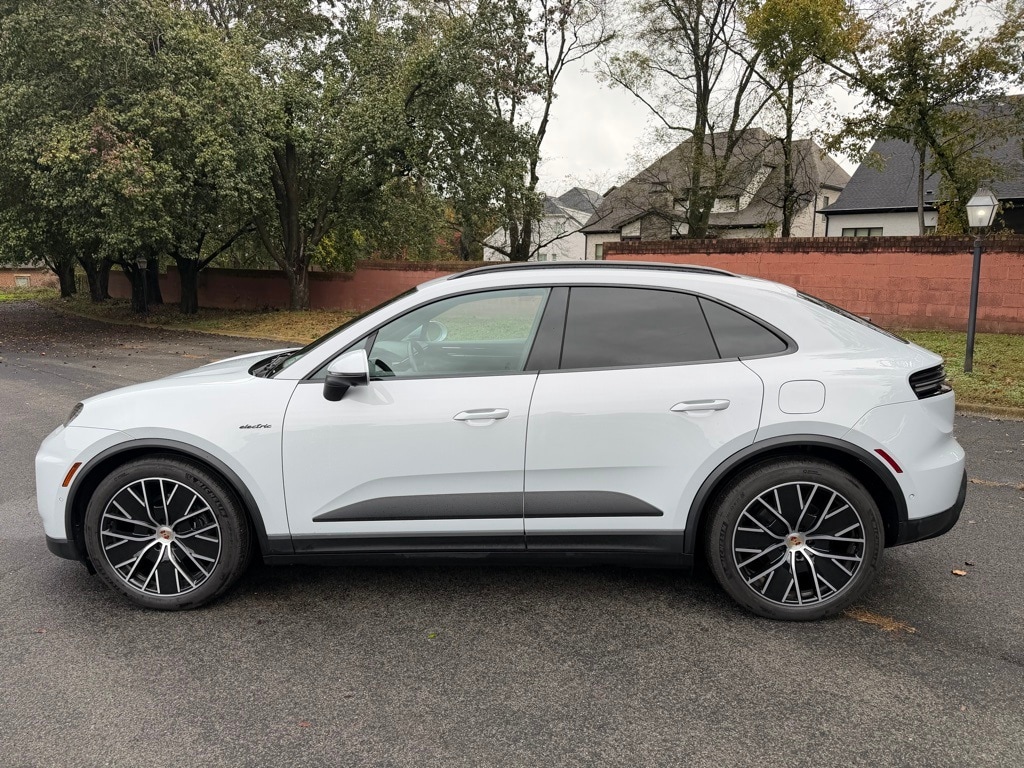 Certified 2025 Porsche Macan Electric  SUV