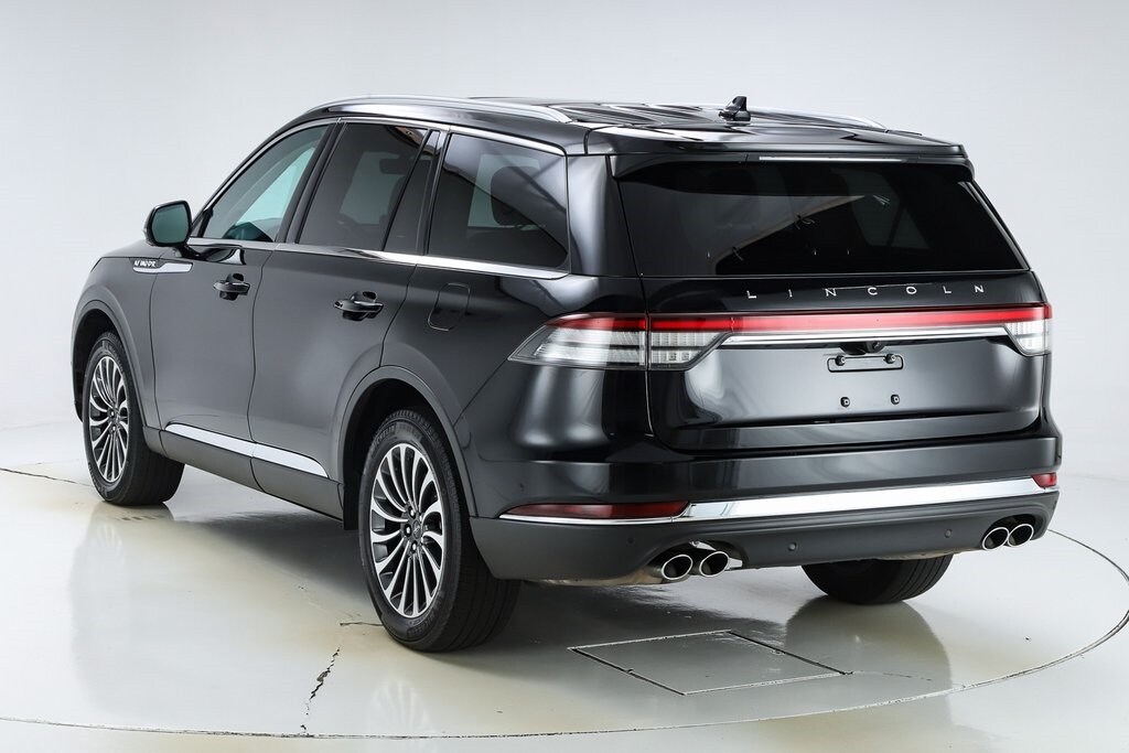 2023 Lincoln Aviator Reserve photo 2