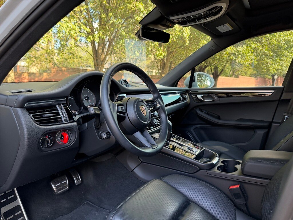 2022 Porsche Macan S photo 4