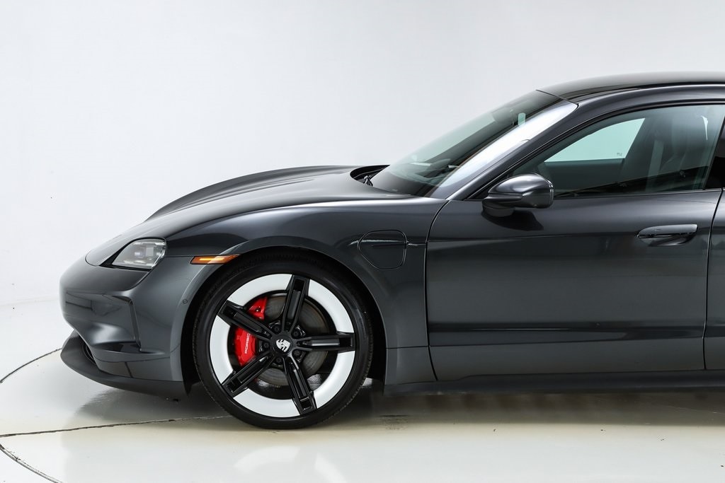 2025 Porsche Taycan S - Photo 10