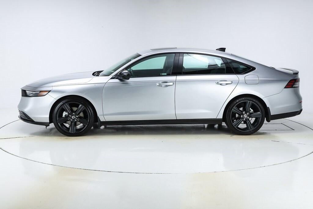 2024 Honda Accord Hybrid Sport-L photo 2