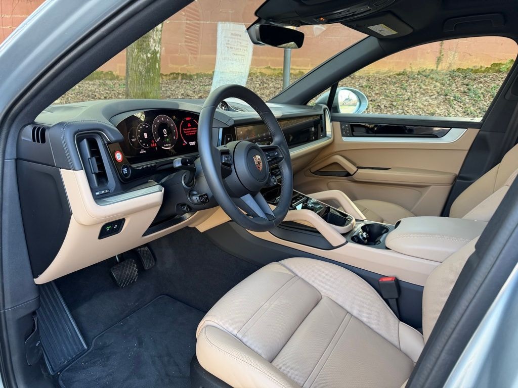 Certified 2025 Porsche Cayenne E-Hybrid Coupe SUV