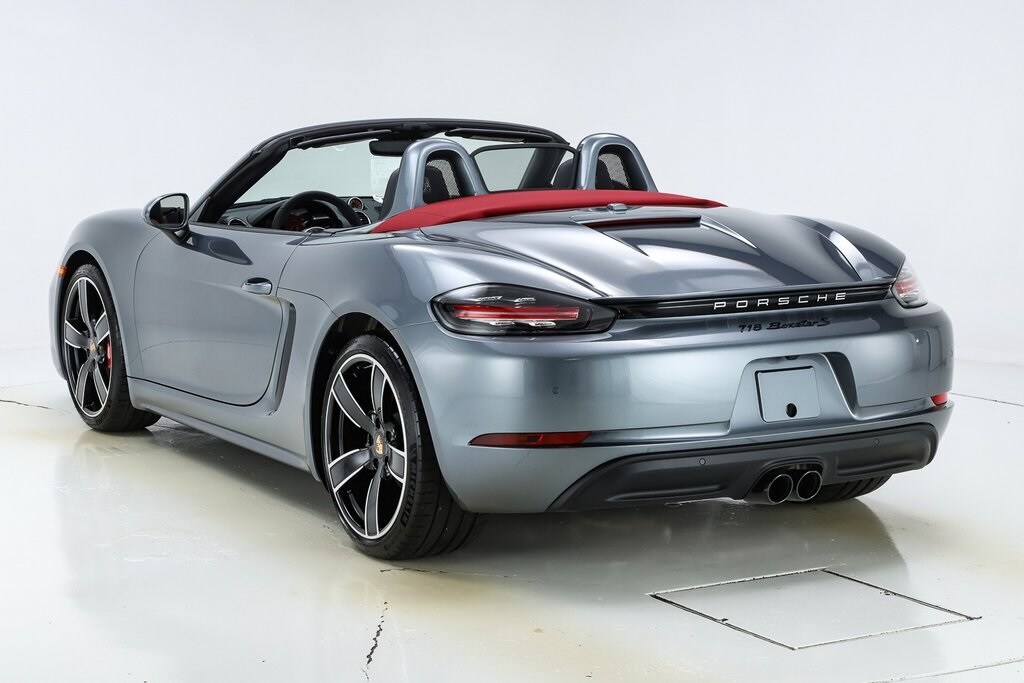 2025 Porsche Boxster S photo 3