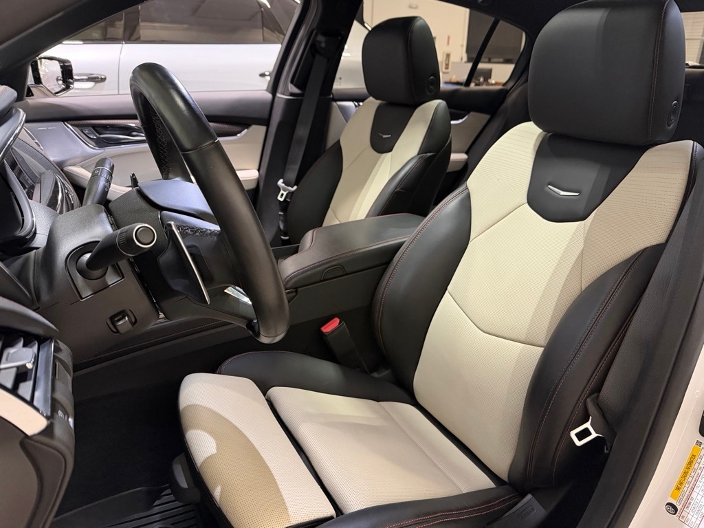 Image of 2023 Cadillac CT5 V-Series Sedan