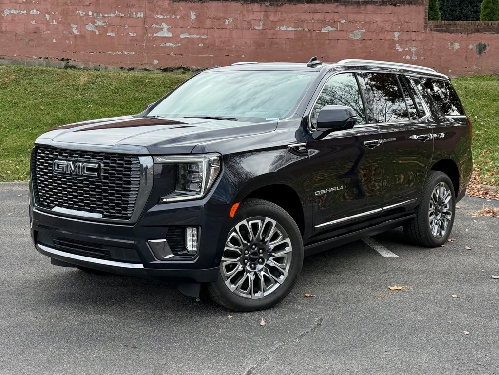2024 GMC Yukon Denali Ultimate's photo