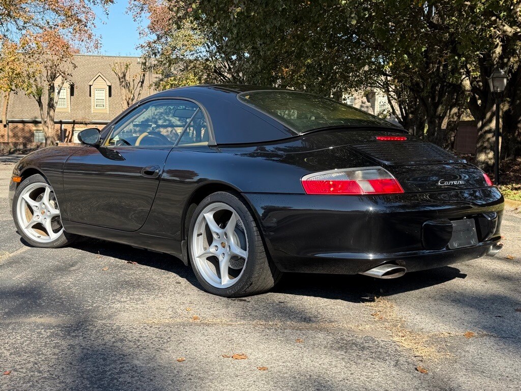2003 Porsche 911 Cabriolet photo 3