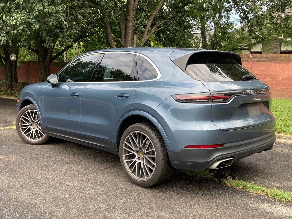 2020 Porsche Cayenne Base photo 3