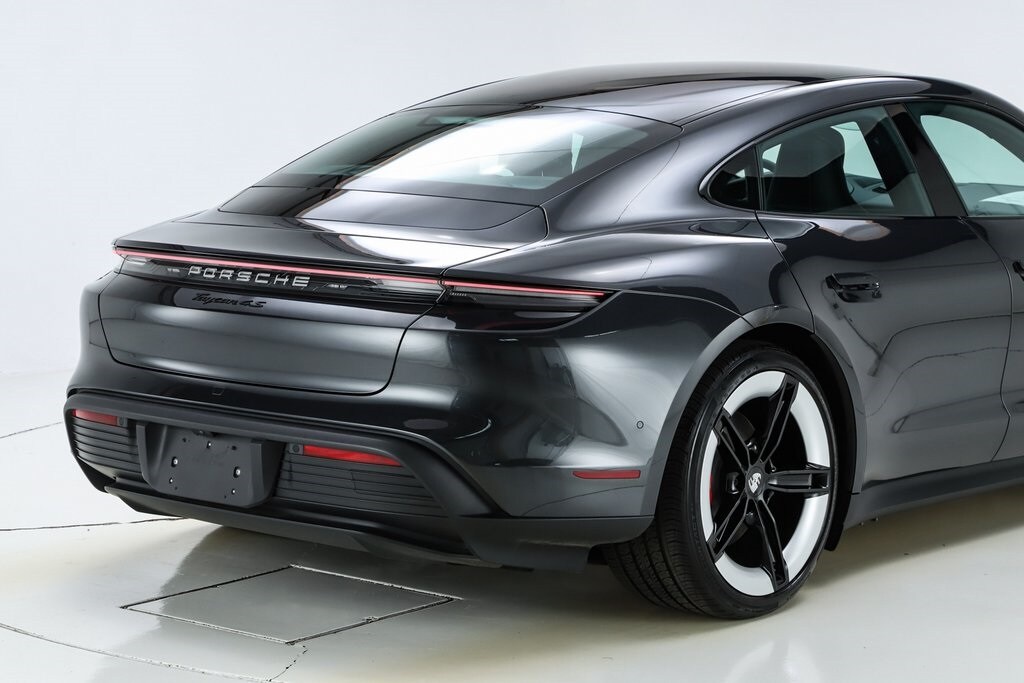 2025 Porsche Taycan S - Photo 19