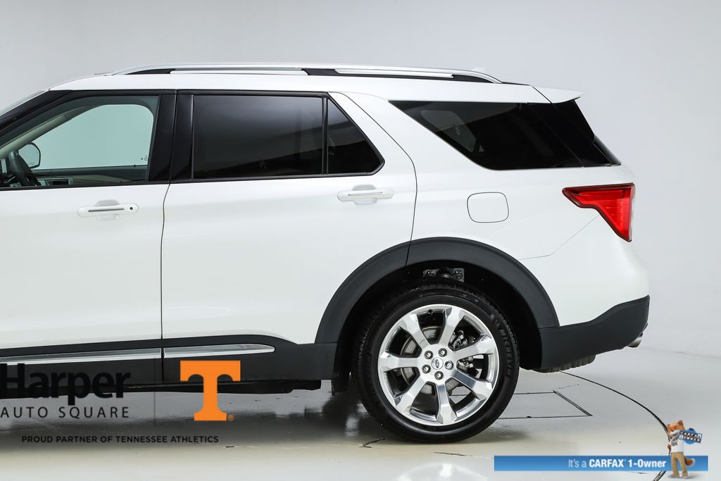 2020 Ford Explorer Platinum photo 3