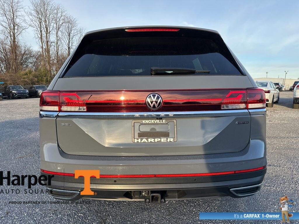 Used 2025 Volkswagen Atlas 2.0T SEL SUV