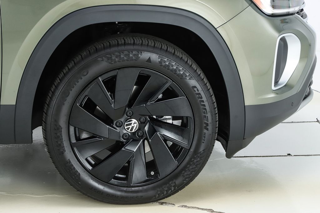 2026 Volkswagen Atlas SE w/Tech - Photo 14