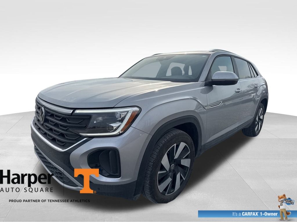 2024 Volkswagen Atlas Cross Sport SE w/Tech