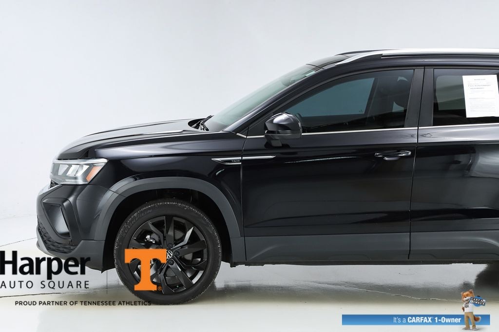 Used 2023 Volkswagen Taos 1.5T SE SUV