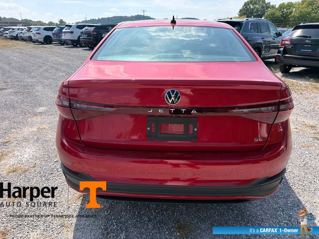 Used 2025 Volkswagen Jetta 1.5T SE Sedan
