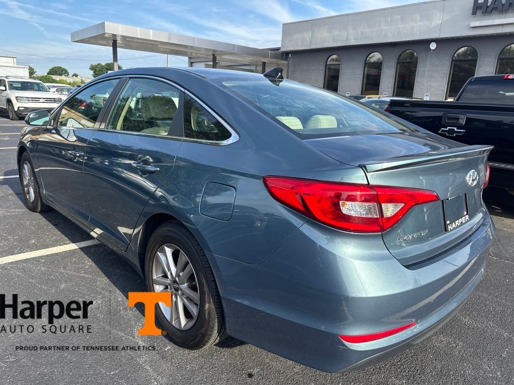 Used 2016 Hyundai Sonata SE Sedan